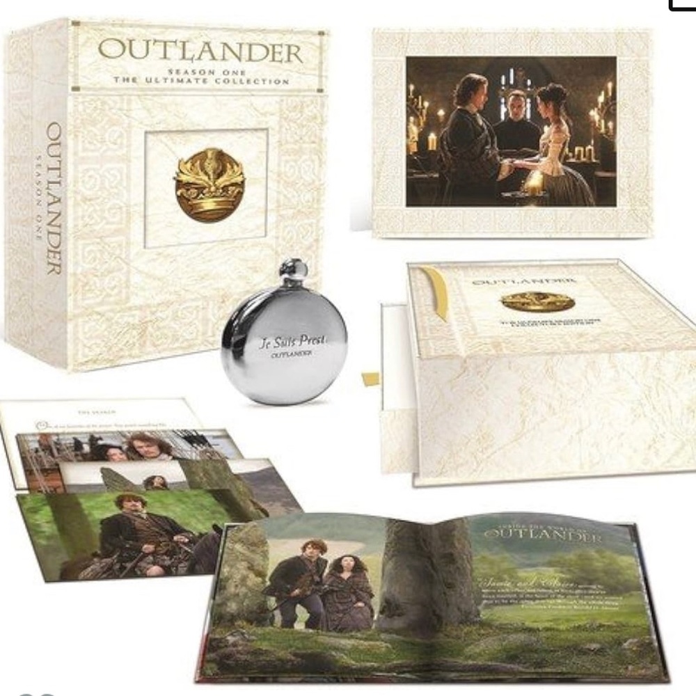 Outlander dvd gift set nwot